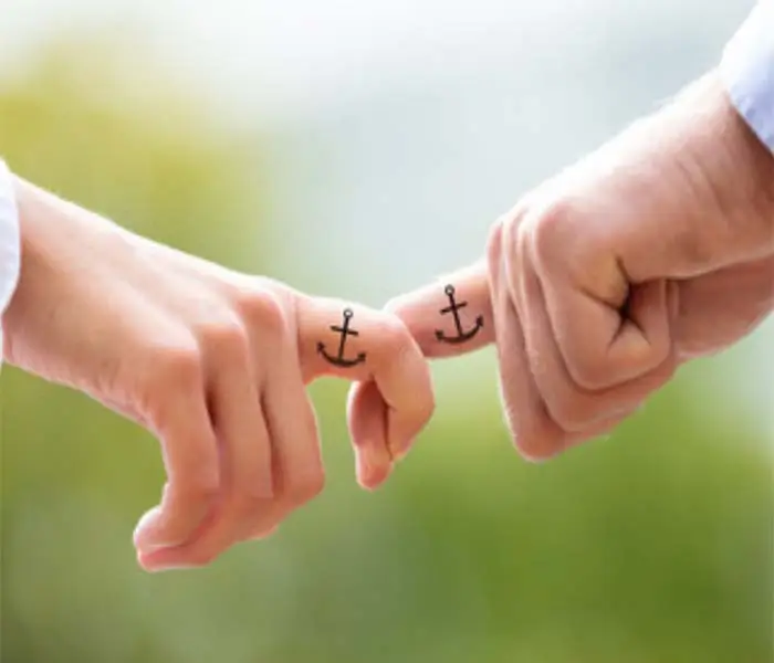 finger tattoos